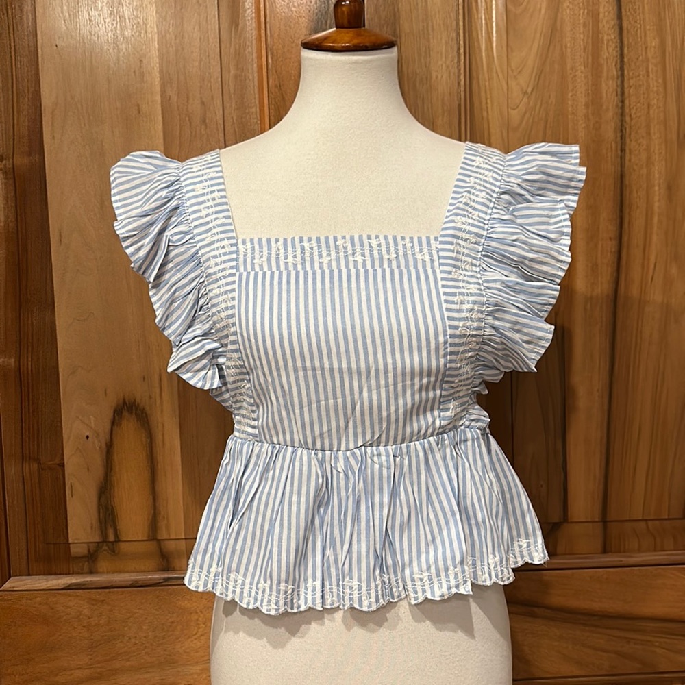 BBWM - NWT Butterfly Ruffle Shortsleeve Top, Striped/Embroidered, Dbl Tie Back L
